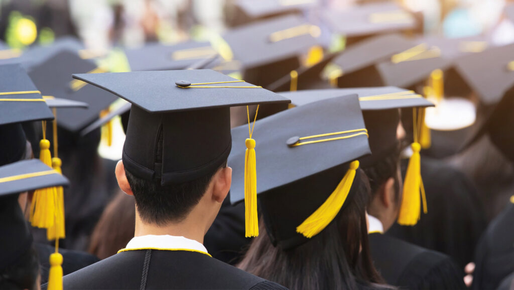 Health Insurance Strategies for Scholarship Recipients